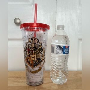 24oz Harry Potter Travel Tumbler NEW with moving glitter